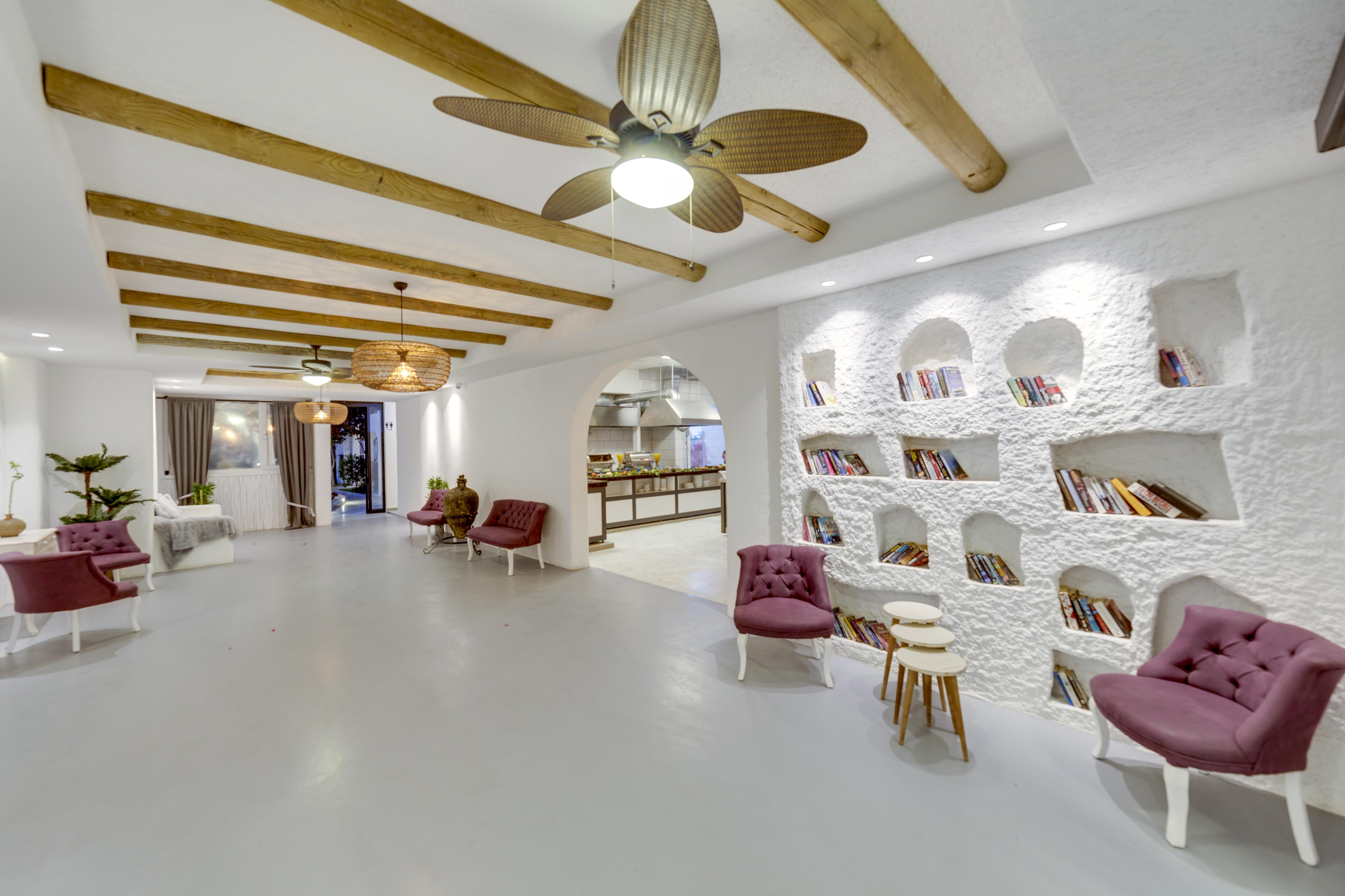 The Hello Hotel Gümbet Esterno foto