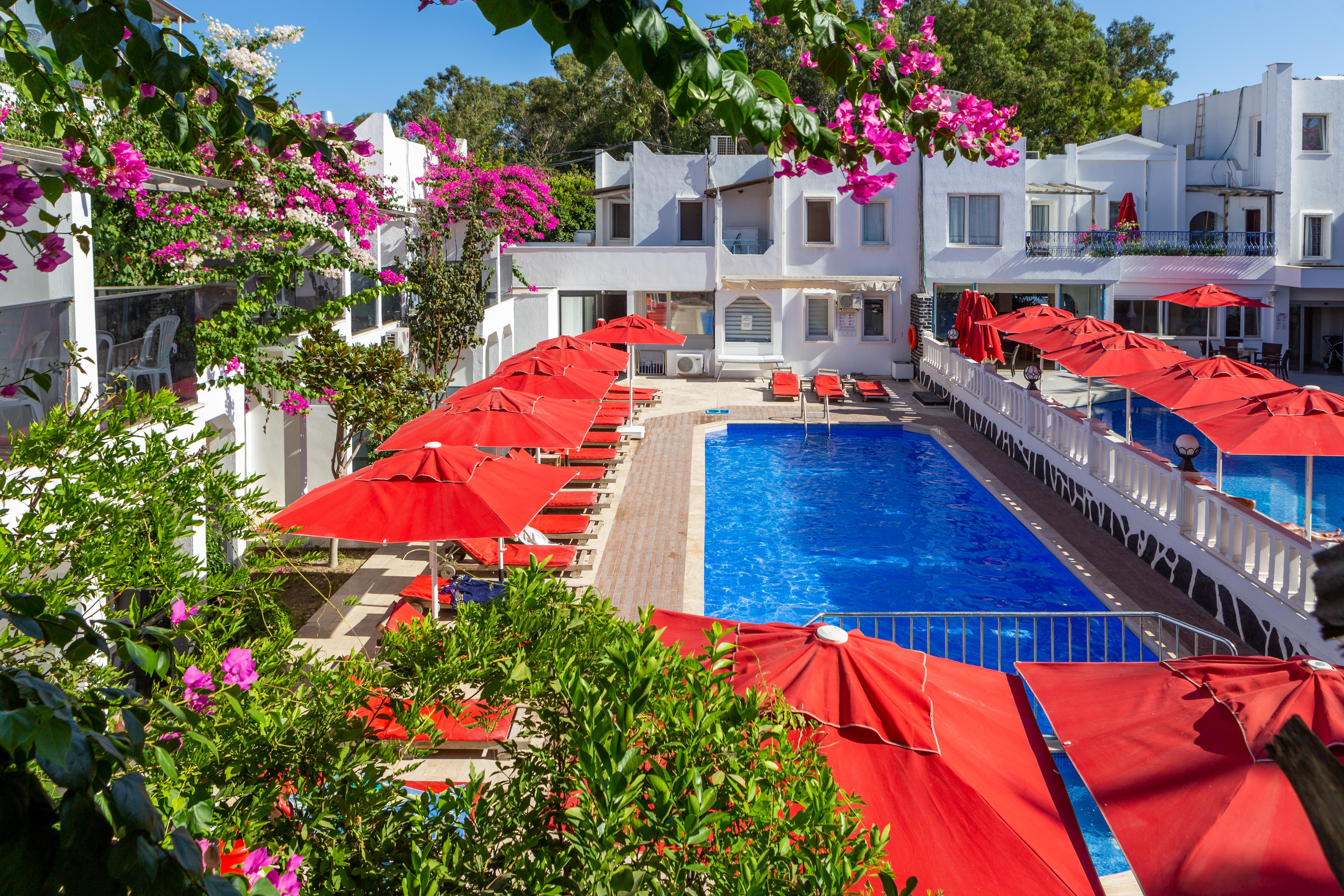 The Hello Hotel Gümbet Esterno foto