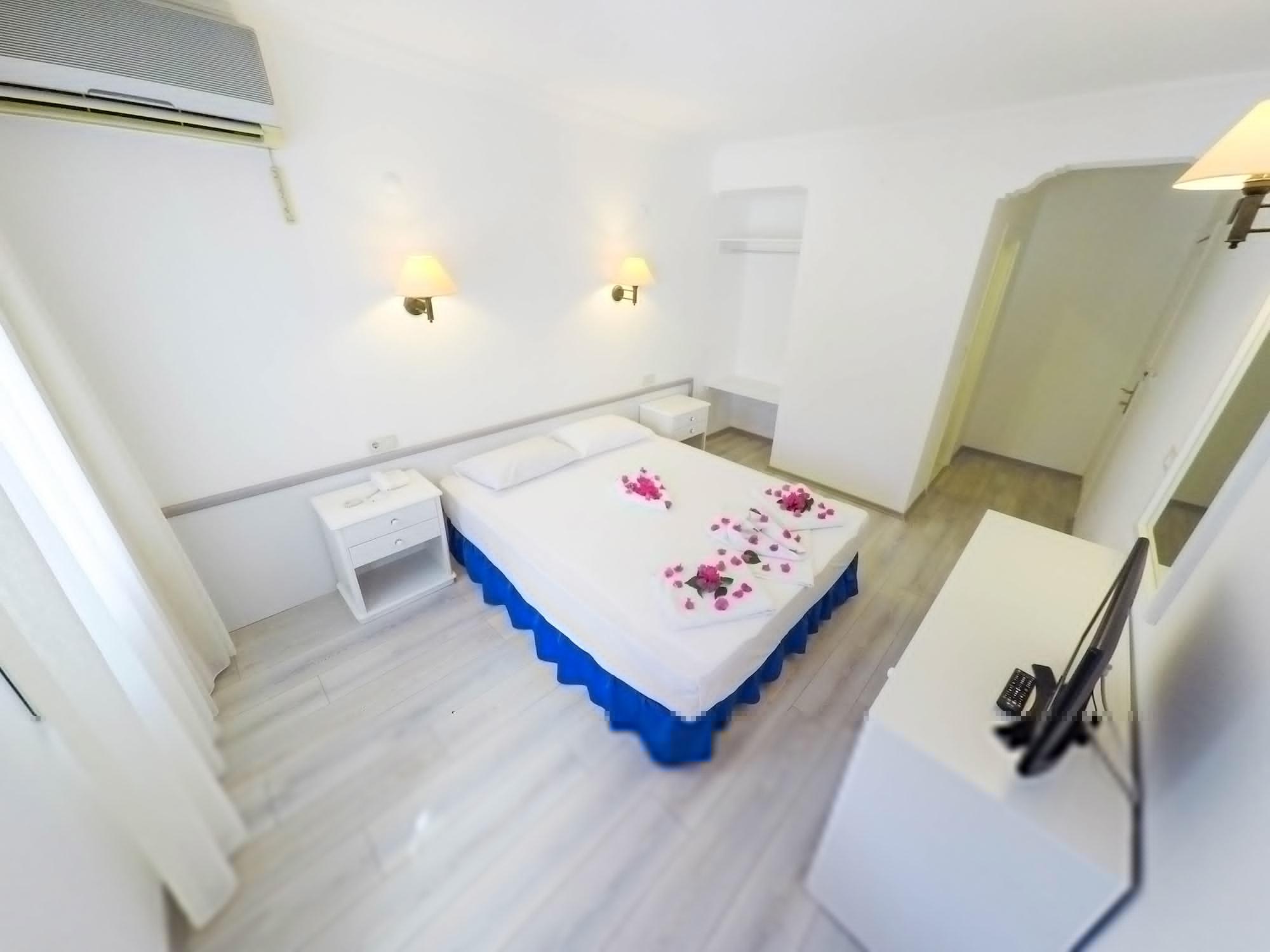 The Hello Hotel Gümbet Esterno foto